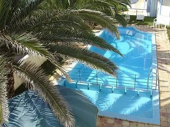 Zotis Hotel 2*